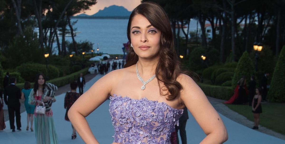 Aishwarya Rai Bachchan: Bollywood star and former Miss World taken to  hospital with coronavirus