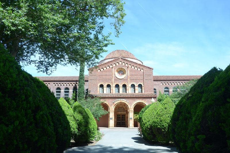 Cal. State Chico has approximately 13,000 students.