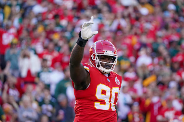 Who are the Kansas City Chiefs Super Bowl champion free agents?