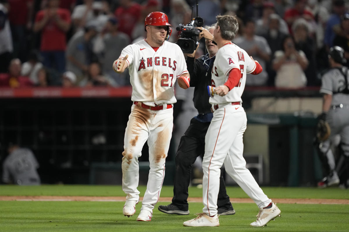 Majestic, Shirts, Anaheim Angels Mike Trout 27 Alternate Jersey