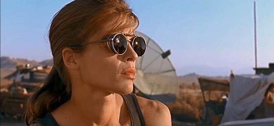 Sarah Connor wearing sunglasses in "Terminator 2: Judgment Day"