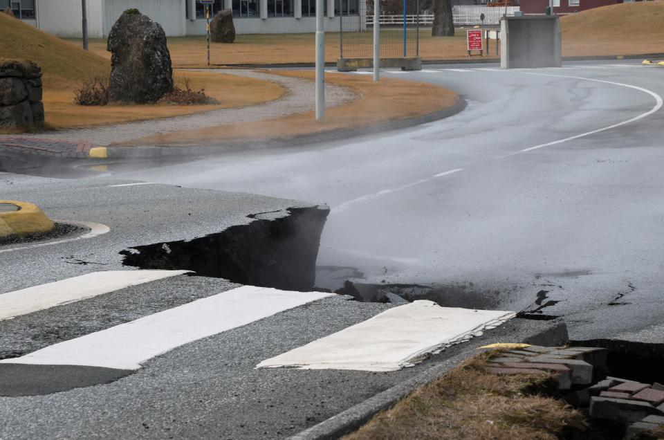 Cracks emerged in the town (REUTERS)