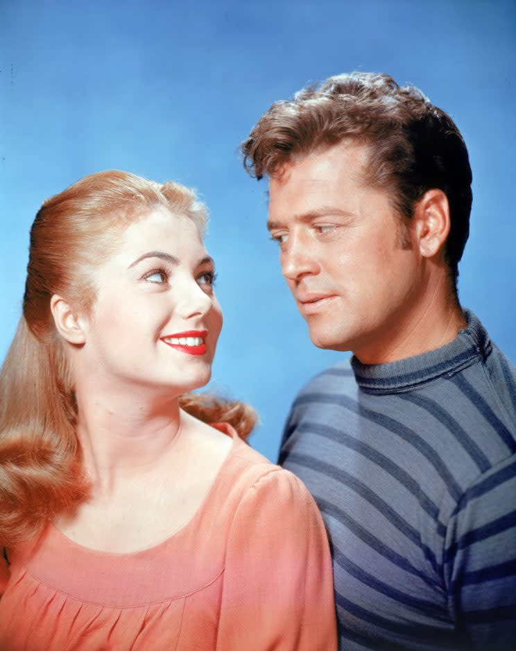 Shirley Jones, left, with 'Carousel' co-star Gordon MacRae (Photo: Twentieth Century Fox & Fathom Events)