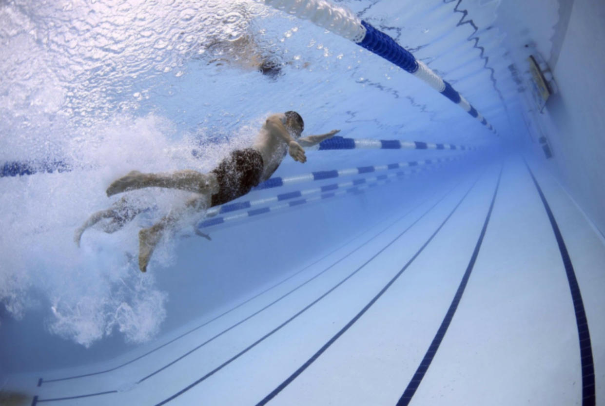 Hail damaged the 2008 Olympic Trials building — Michael Phelps among evacuated 