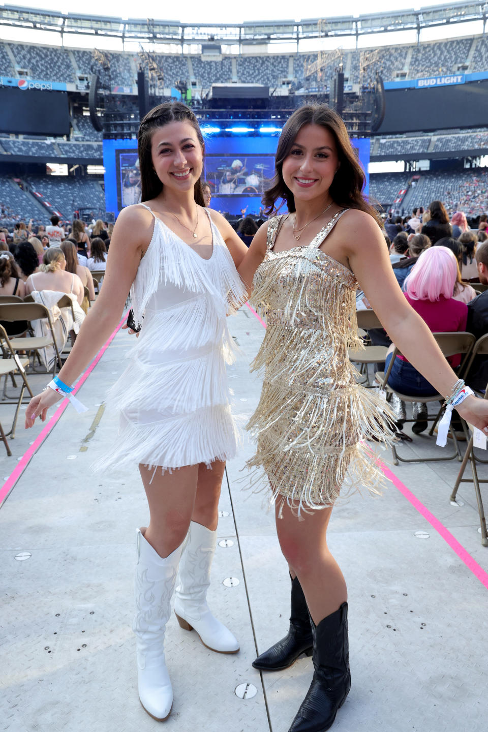 EAST RUTHERFORD, NEW JERSEY - MAY 26: EDITORIAL USE ONLY Fans attend "Taylor Swift | The Eras Tour" at MetLife Stadium on May 26, 2023 in East Rutherford, New Jersey. (Photo by Kevin Mazur/TAS23/Getty Images for TAS Rights Management)