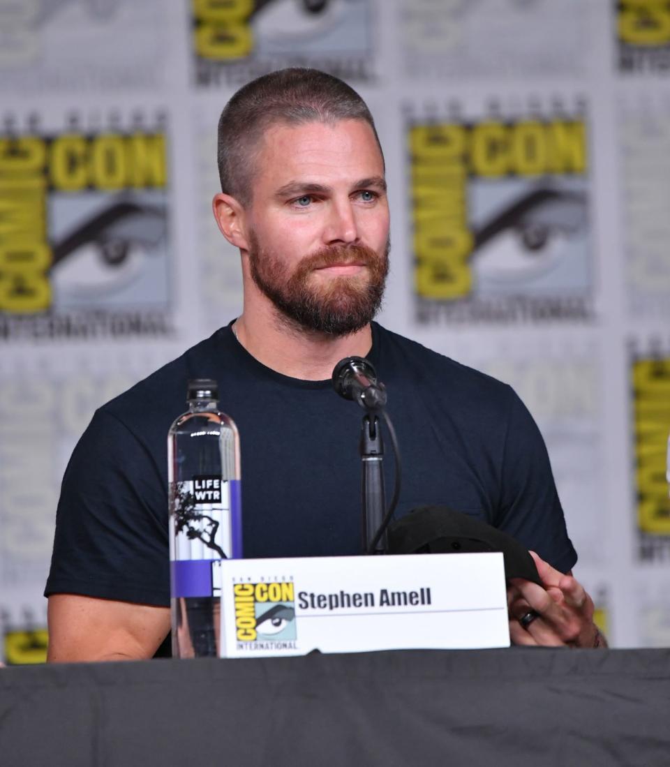 stephen amell