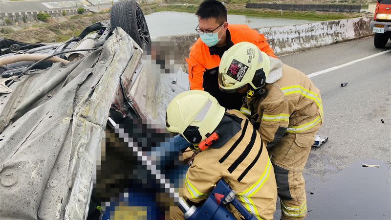 這起車禍釀3死2傷。（圖／翻攝畫面）