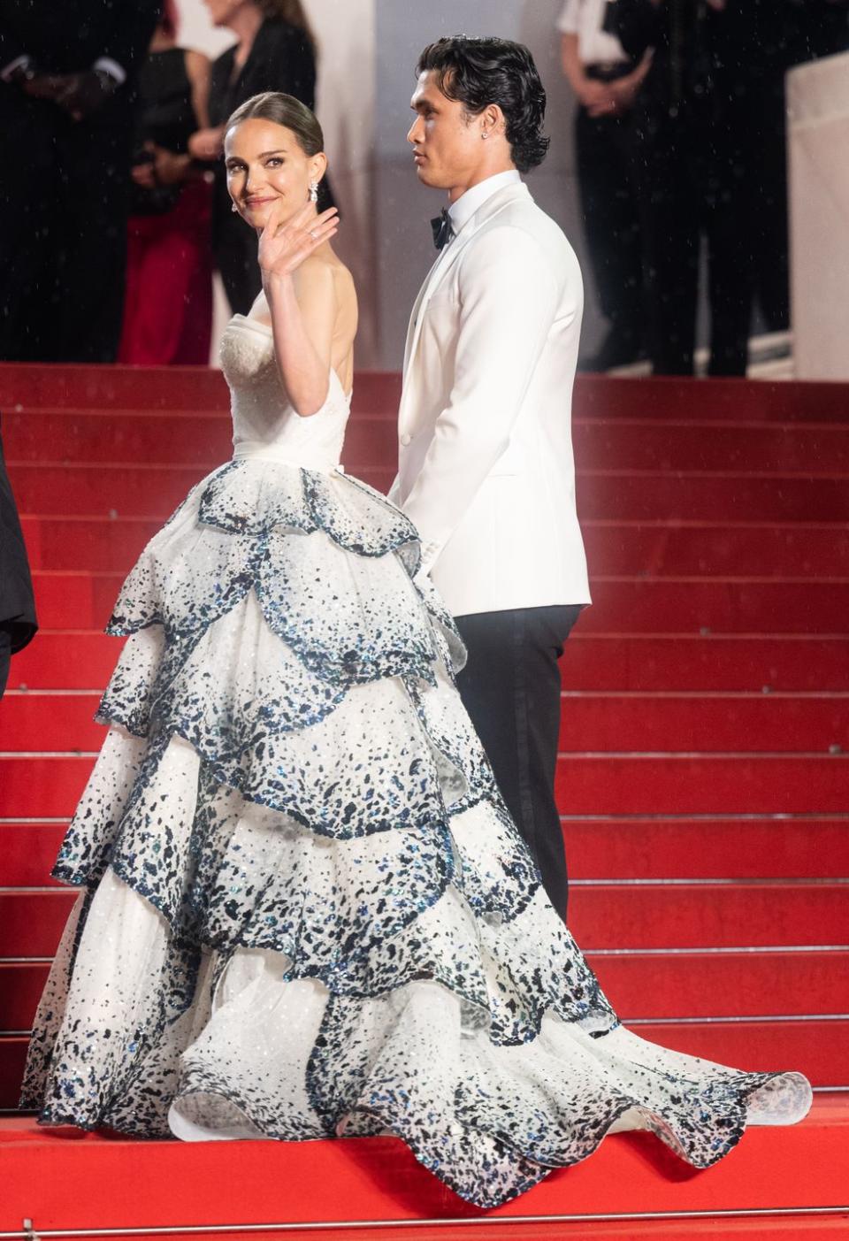 cannes, france may 20 natalie portman and charles melton attends the may december red carpet during the 76th annual cannes film festival at palais des festivals on may 20, 2023 in cannes, france photo by samir husseinwireimage