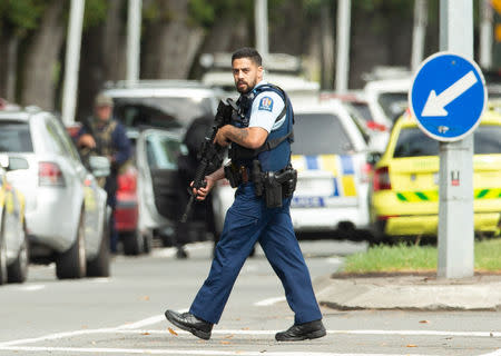 Armed police following a shooting at the Al Noor mosque in Christchurch, New Zealand, March 15, 2019. REUTERS/SNPA/Martin Hunter