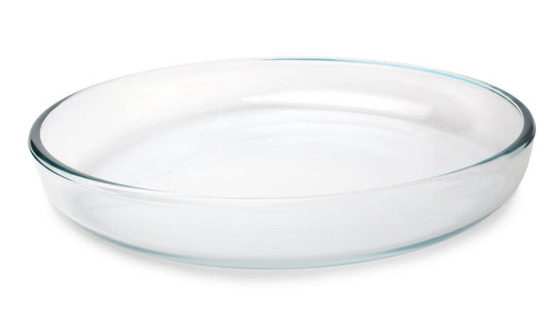 Round glass baking pan