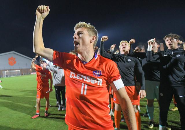 Clemson soccer knocks off Notre Dame, heads to National Championship - ABC  Columbia