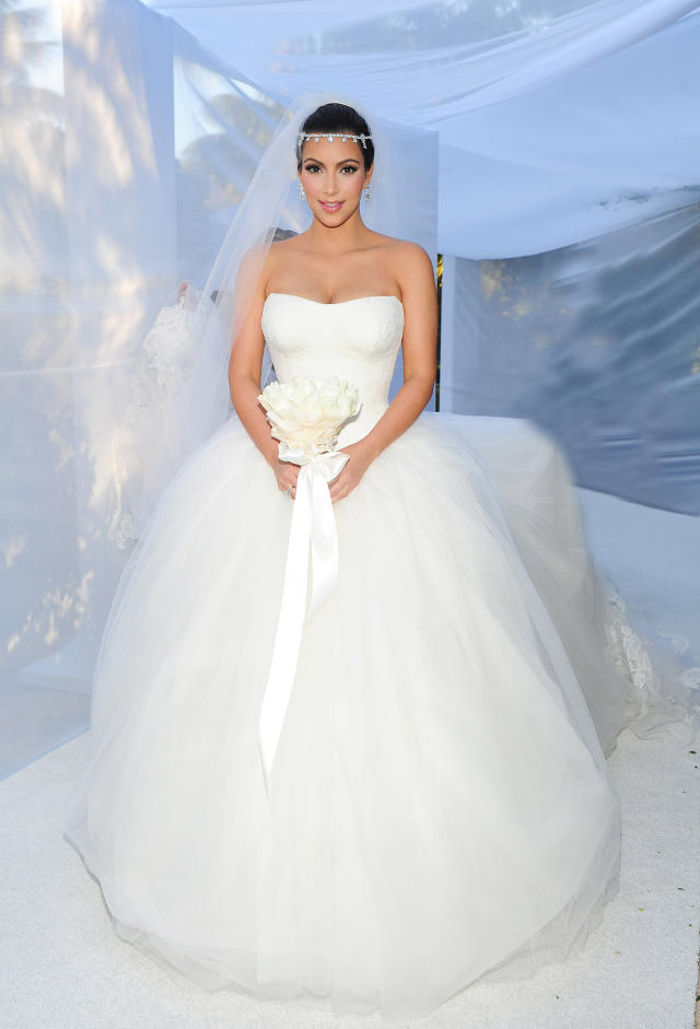 khloe kardashian wedding dress