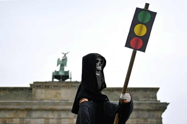 Das Agrarpaket der Ampel-Fraktionen hat am Mittwoch den zuständigen Bundestagsausschuss passiert. Die Abgeordneten von SPD, Grünen und FDP stimmten für das Maßnahmenpaket, das die Landwirte entlasten soll. (Tobias SCHWARZ)