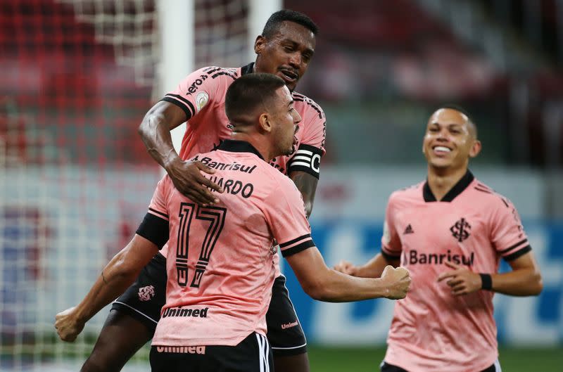 Brasileiro Championship - Internacional v Vasco da Gama