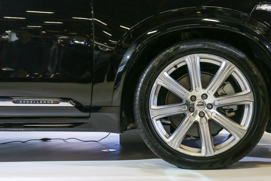 難以想像的奢華！真正超越雙 B 的頂級 SUV 重砲！Volvo XC90 T8 Excellence 470萬正式發表！