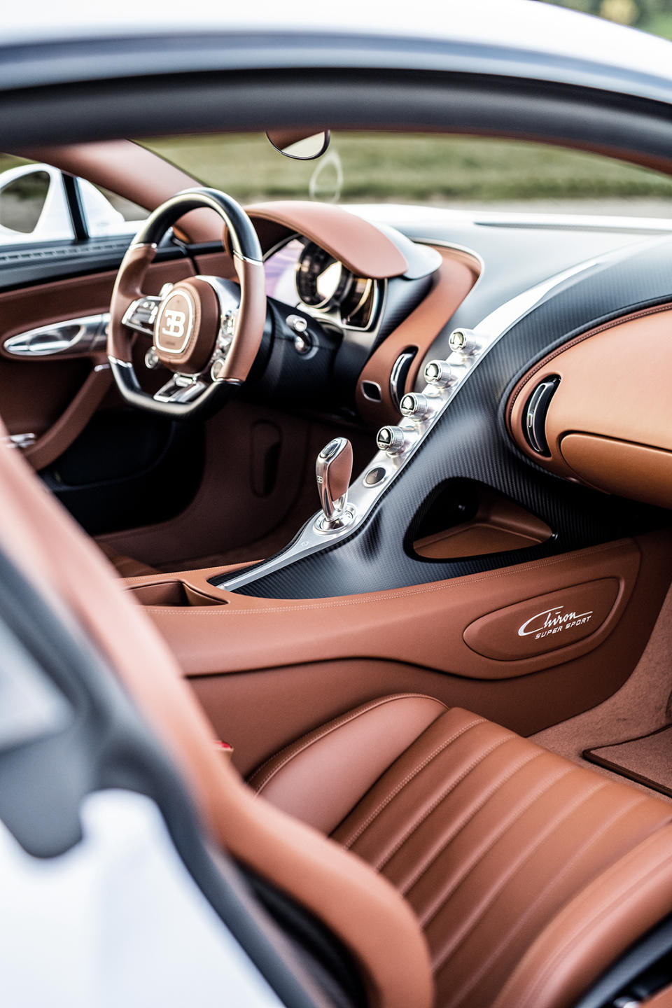 03-14_bugatti_chiron_super_sport_molsheim_interior_vertical.jpeg