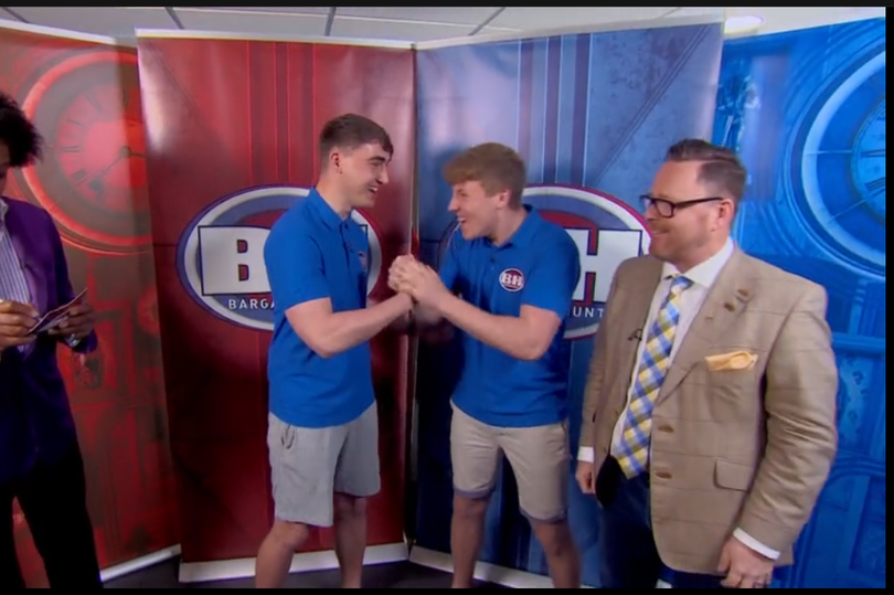 Students Jack and Joe celebrated their biggest win on Bargain Hunt