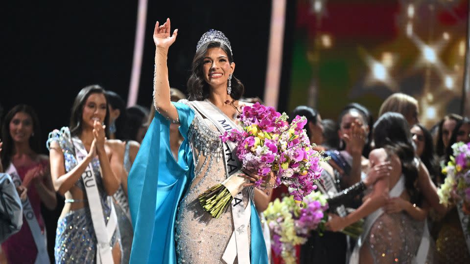 A newly-crowned Palacios waves to the audience in attendance at the Miss Universe pageant final. - Marvin Recinos/AFP/Getty Images