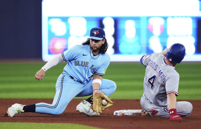 Seager homers and drives in 3, Rangers rout Blue Jays 9-2 to