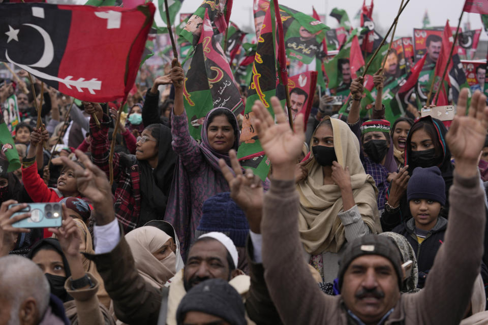 Supporters of Pakistan People's Party attend an election campaign rally, in Bhalwal, Pakistan, Wednesday, Jan. 24, 2024. (AP Photo/Anjum Naveed)