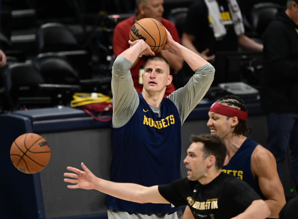 Best record in the NBA is keeping one Celtics fan busy this season