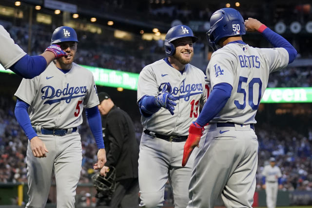 Blue Review: Max Muncy Dominates The Giants! Has He Found His Rhythm At The  Plate? 