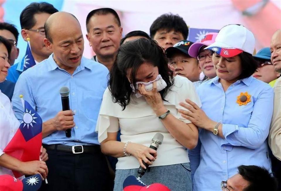 前高雄市長韓國瑜與夫人李佳芬。(圖/本報資料照)