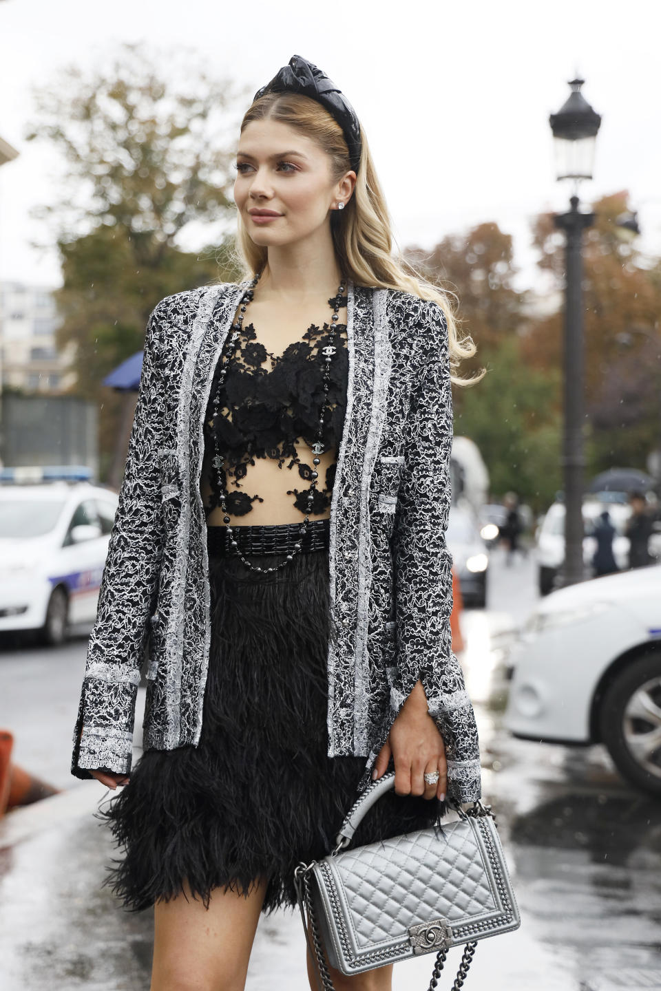 PARIS, FRANCE - OCTOBER 01: A guest wearing Chanel jacket and bag outside the Chanel show during Paris Fashion Week Womenswear Spring Summer 2020 on October 01, 2019 in Paris, France. (Photo by Hanna Lassen/Getty Images)