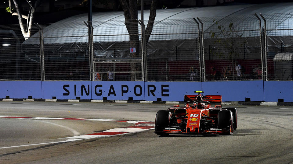 新加坡GP自由練習三Leclerc居首