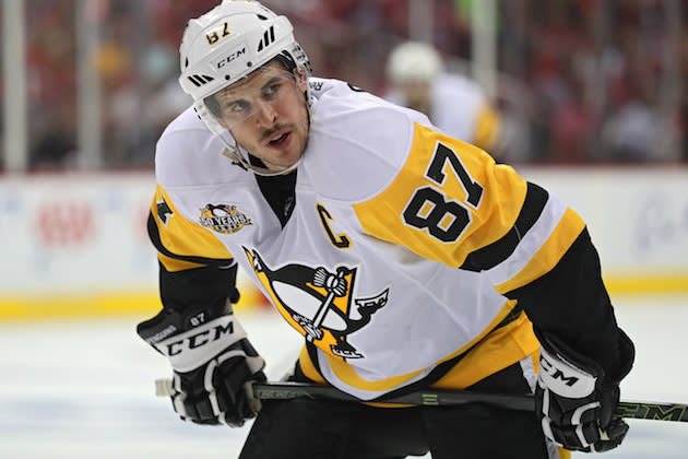 WASHINGTON, DC – APRIL 27: Sidney Crosby #87 of the Pittsburgh Penguins looks on before a face off against the Washington Capitals in the first period in Game One of the Eastern Conference Second Round during the 2017 NHL Stanley Cup Playoffs at Verizon Center on April 27, 2017 in Washington, DC. (Photo by Patrick Smith/Getty Images)