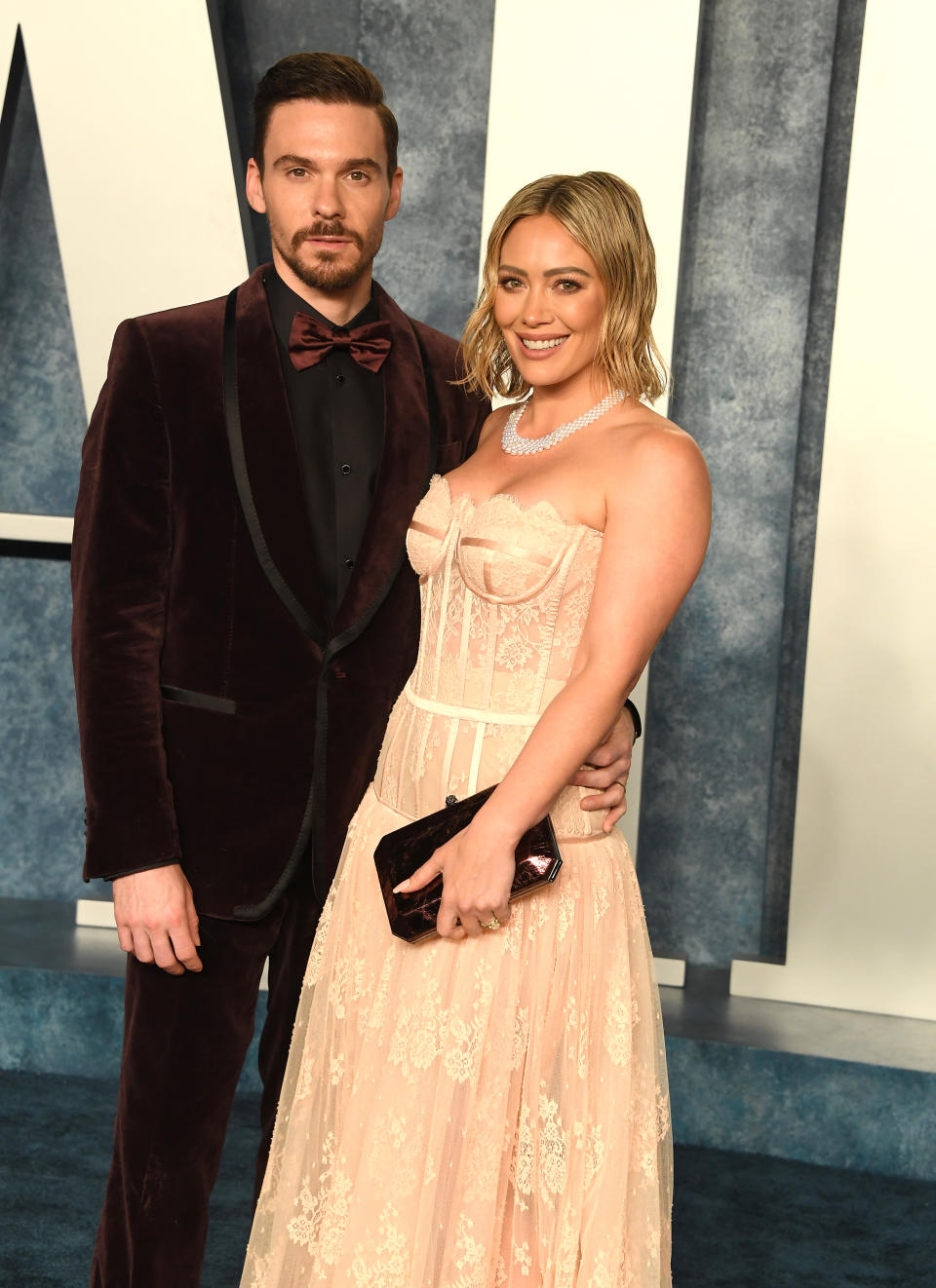 BEVERLY HILLS, CALIFORNIA - MARCH 12: 2023 Hilary Duff, Matthew Koma arrives at the Vanity Fair Oscar Party Hosted By Radhika Jones at Wallis Annenberg Center for the Performing Arts on March 12, 2023 in Beverly Hills, California. (Photo by Steve Granitz/FilmMagic)