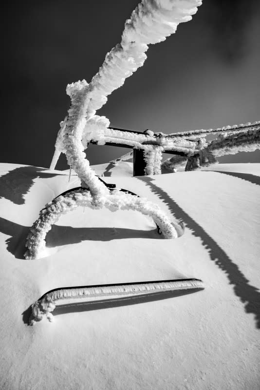 We're gonna need a bigger shovel. Mammoth's Chair 14 on March 24, 2023.<p>Photo: Peter Morning</p>