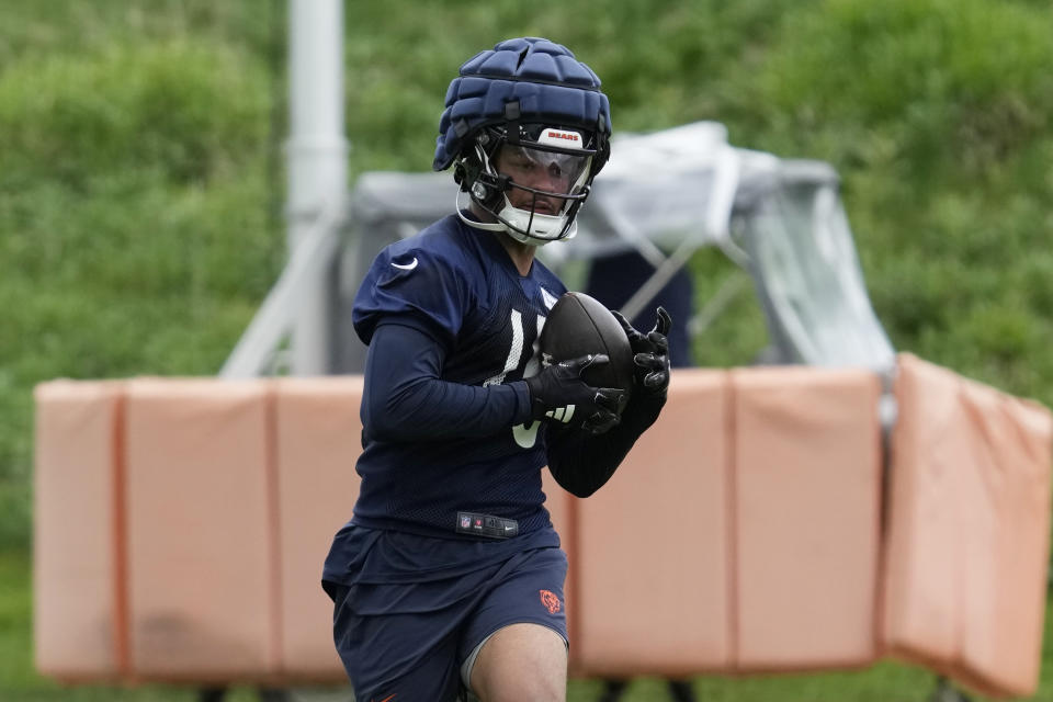 Chicago Bears wide receiver Rome Odunze catches a ball during the NFL football team's rookie camp at Halas Hall in Lake Forest, Ill., Friday, May 10, 2024. (AP Photo/Nam Y. Huh)