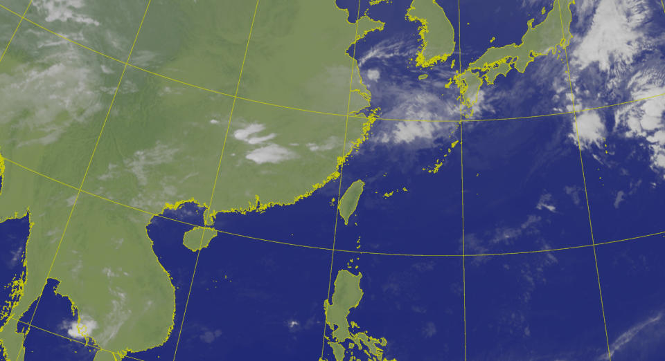 今（12日）日台灣東部、東南部地區有零星短暫陣雨，其他地區為多雲到晴，午後東北部地區及西半部山區有局部短暫陣雨。（圖取自中央氣象署網站）