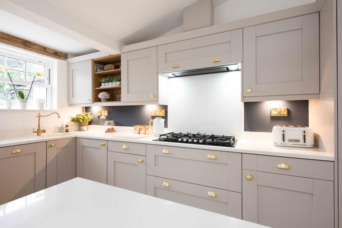 5 Colors You Should Never Paint Your Kitchen Cabinets, Pros Warn