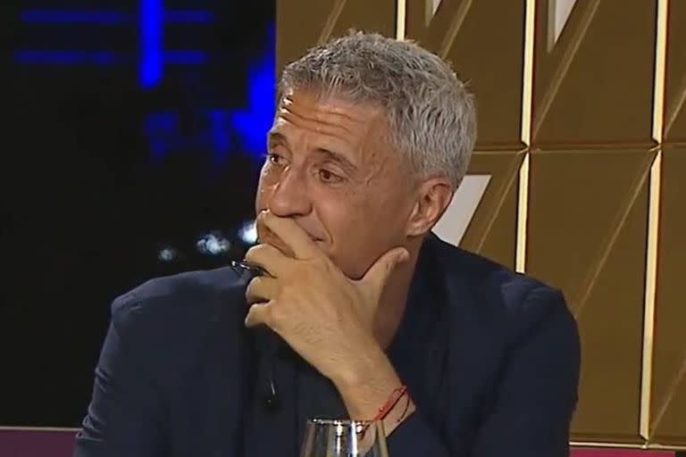 Hernán Crespo no pudo hablar luego de ver las imágenes de los papás de Enzo Fernández en Qatar, un futbolista que él dirigió en Defensa y Justicia