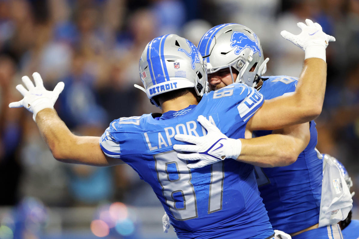 Lions dash Packers playoff hopes, clinch first winning record