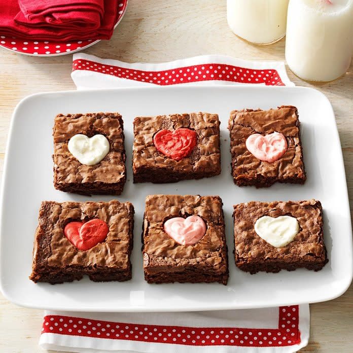 Valentine Heart Brownies Exps164236 Sd2401789a10 19 4bc Rms 4