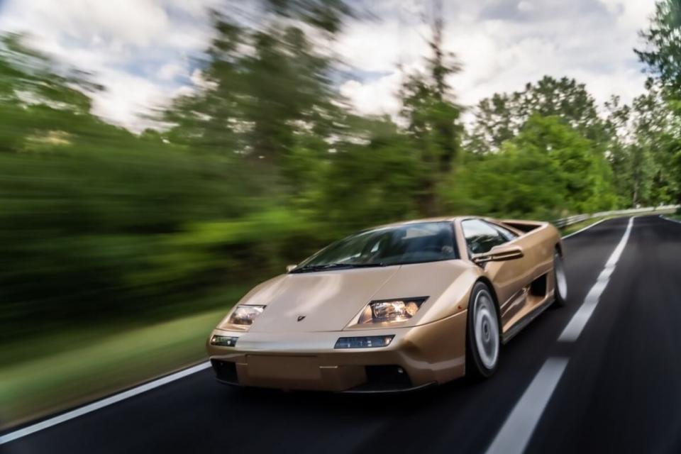 lamborghini-diablo-30