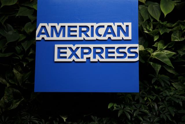 Amex Platinum Fuels Spending While Bank Braces for Loan Losses