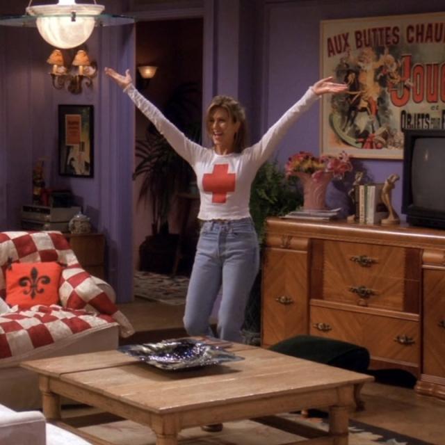 Counting Down 16 Of The Rachel Green Outfits From Friends I