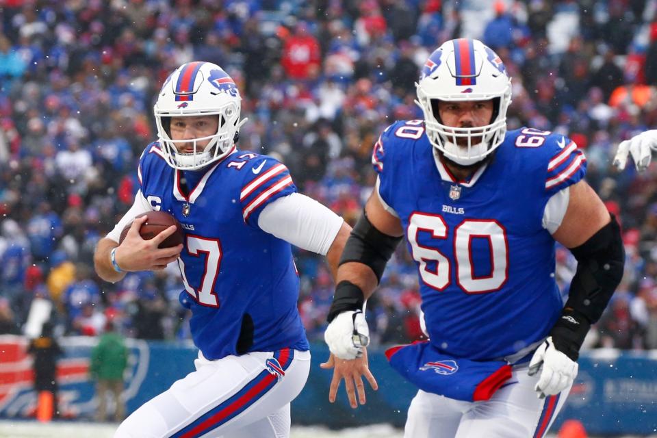 The Bills extended the contract of center Mitch Morse for two years.