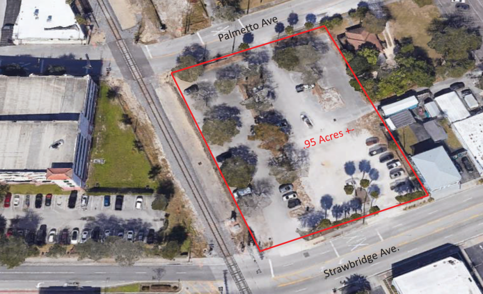 This map shows the 1-acre public parking lot just east of the Melbourne City Hall parking garage.