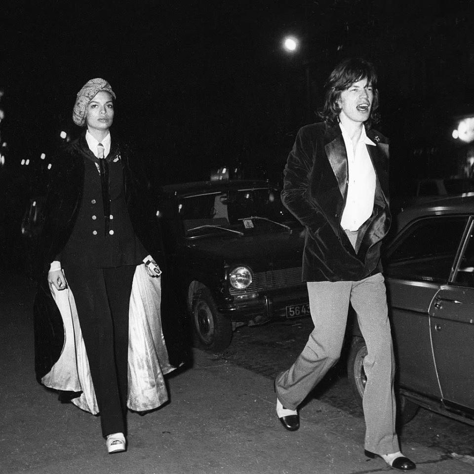<p>Bianca Jagger’s style stands out as a beacon of sartorial nuances, glamour and the disco-infused excess of the ‘70s and ‘80s. Flipping effortlessly between menswear-inspired pieces, liquidy maxi dresses, and calf-length capes, the former actress had an enviable wardrobe and eye for fashion unmatched by her fellow Studio 54 attendees. What’s more: she even wore a suit jacket to marry Mick Jagger. <i>(Photo via Getty Images)</i></p>