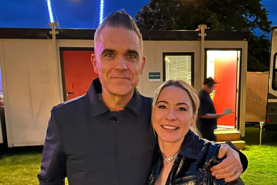 Robbie Williams and Lucy Spraggan (Lucy Spraggan / Facebook)