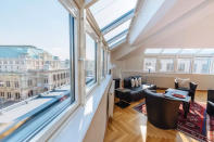 <p>The views give you a perfect blend of the old and the new.<br>(Airbnb) </p>