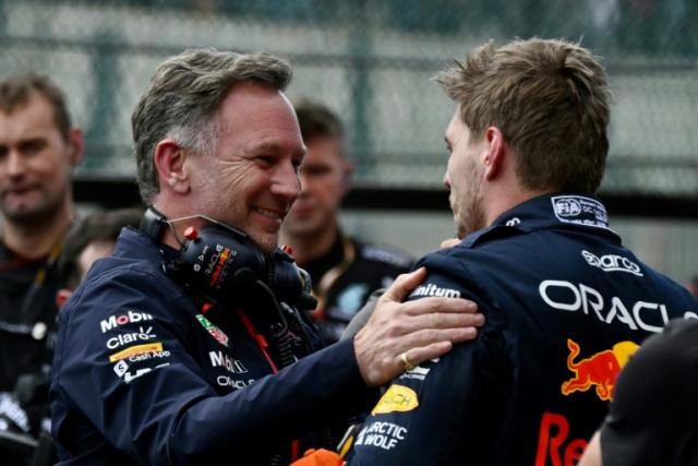 låne blik kamera Red Bull boss hails 'mind blowing' season as Verstappen cruises again