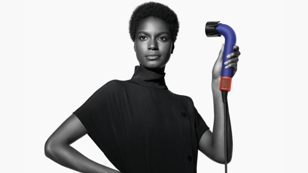  Dyson Supersonic r. 