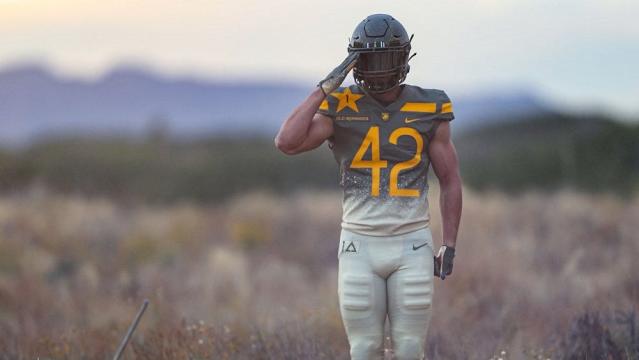 US Naval Academy unveils NASA-inspired uniforms for Army-Navy game