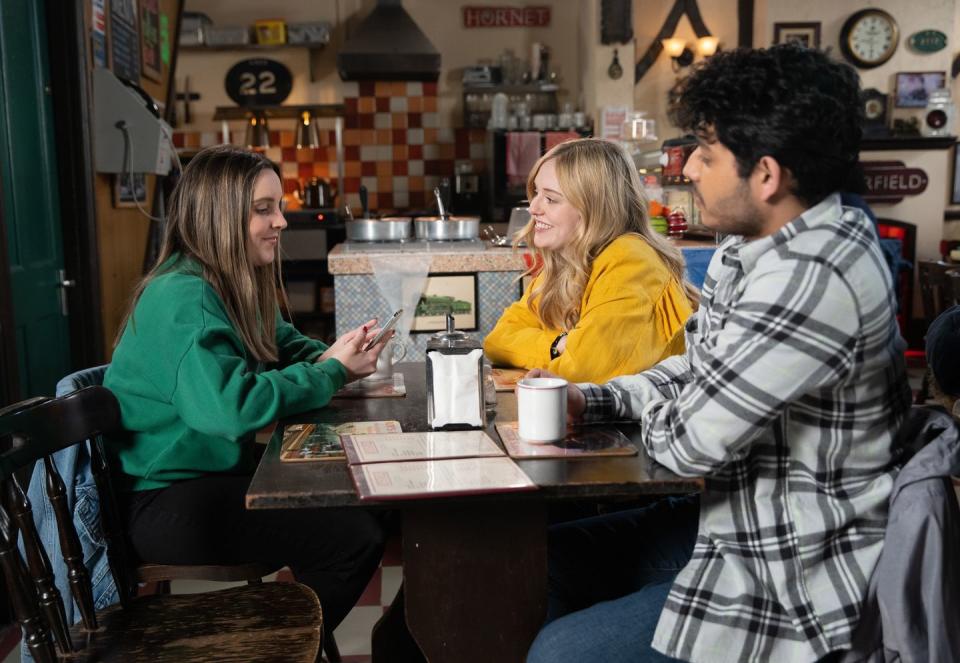 amy barlow, summer spellman, aadi alahan, coronation street